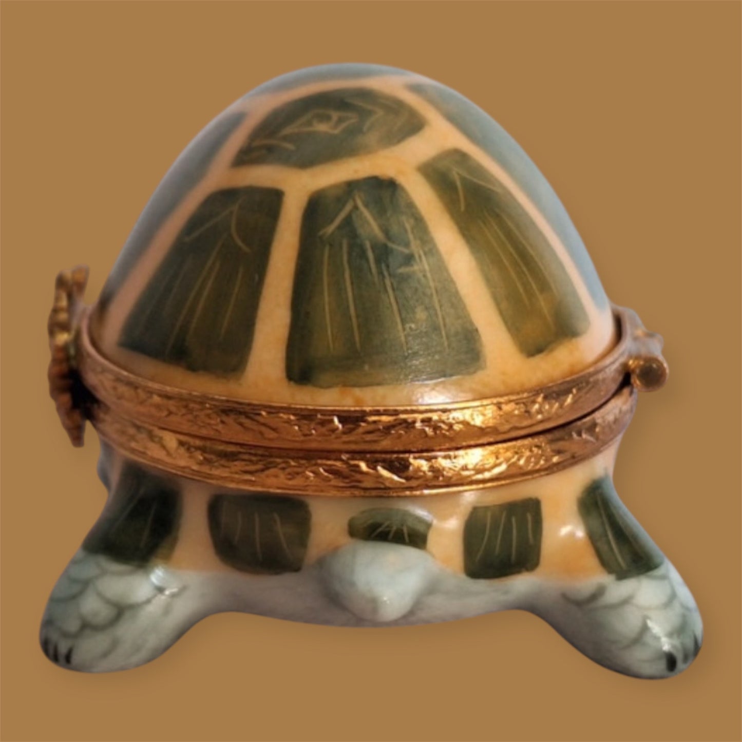 Limoges France trincketbox turtle paint main