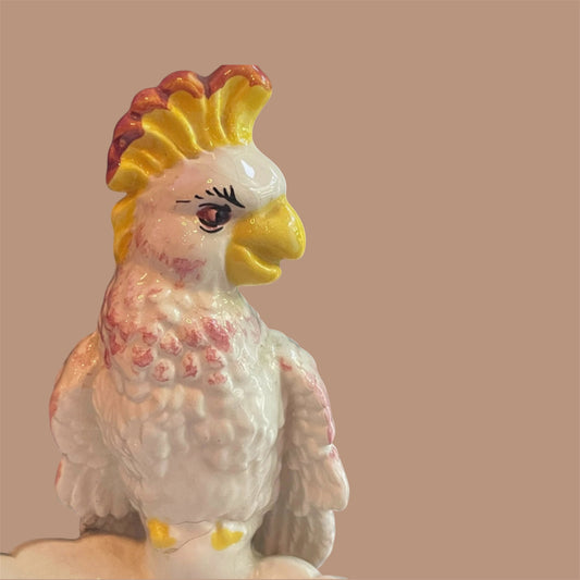 Vintage planter with parrot