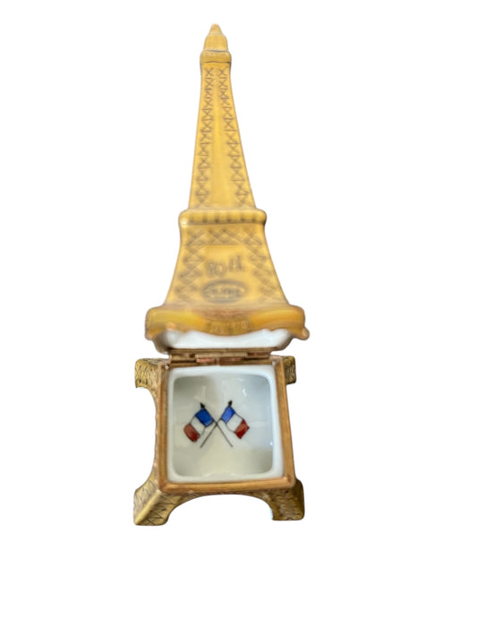 Lovely Limoges trincketbox Eiffeltower