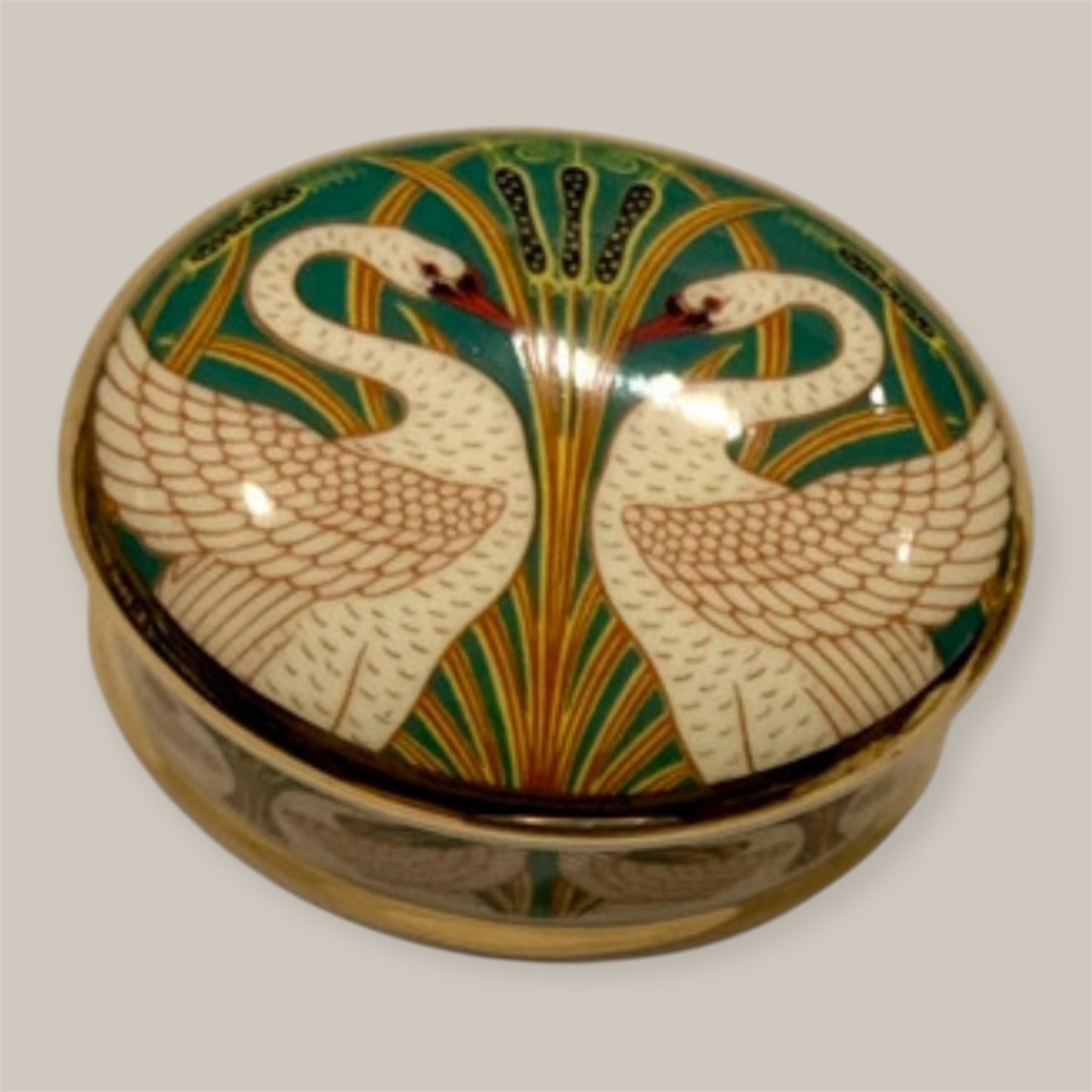 Artnouveau trincketbox Swans and bullrush fine bone china England