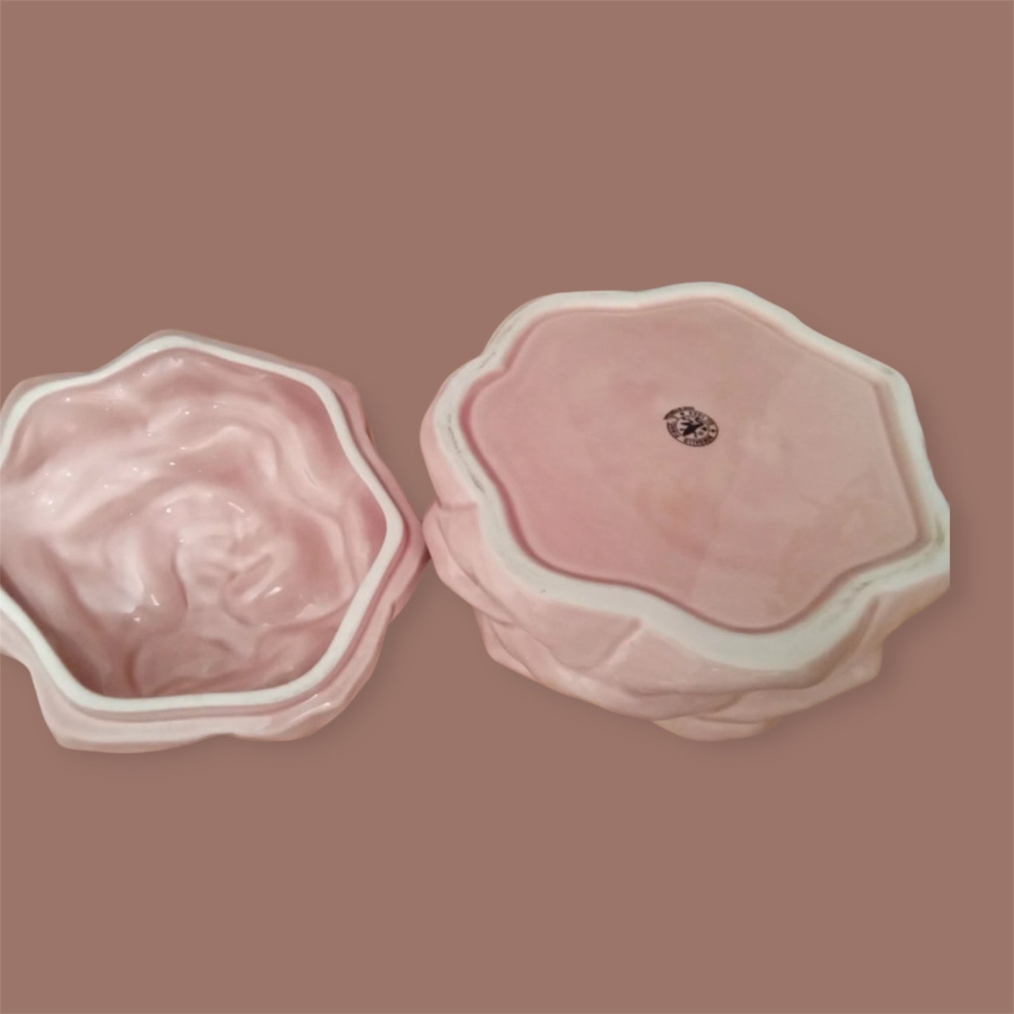Bordallo Pinheiro vintage pink lidded majolica box