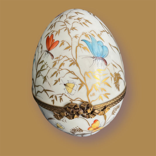 Large handpainted Limoges egg made in France