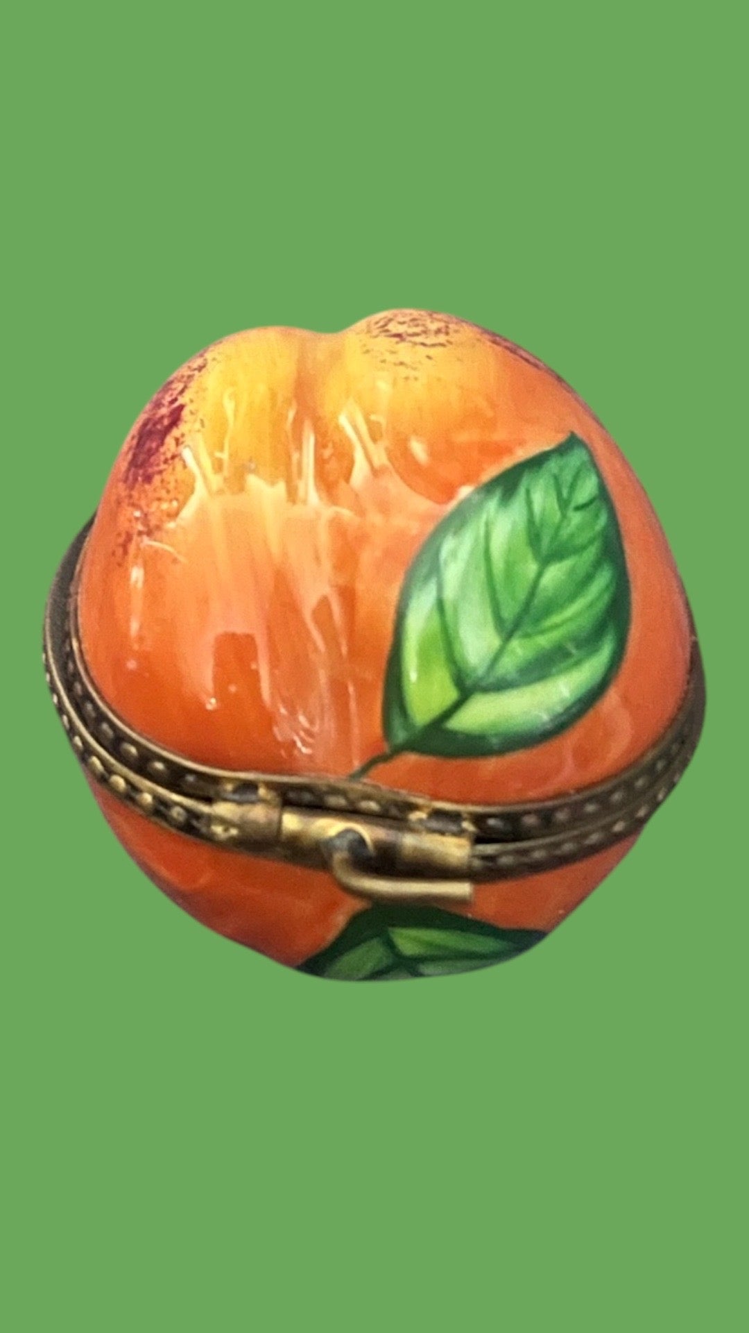 Lovely Limoges antique french porcelain trinketbox abricot fruit