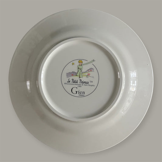 Le petit vintage faience prince breakfast plate Gien France