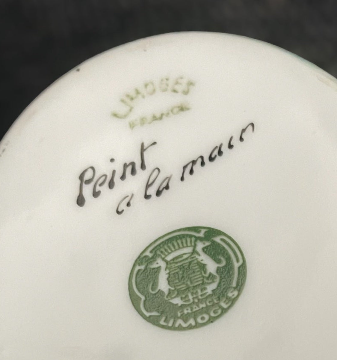 Limoges trincketbox snail