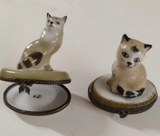 Set of 2 Limoges trincketboxes cat