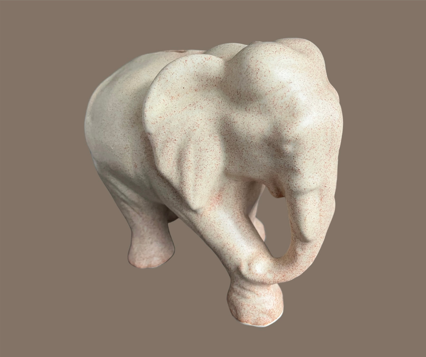 Zoömorphe old coin bank Elephant “a casser”