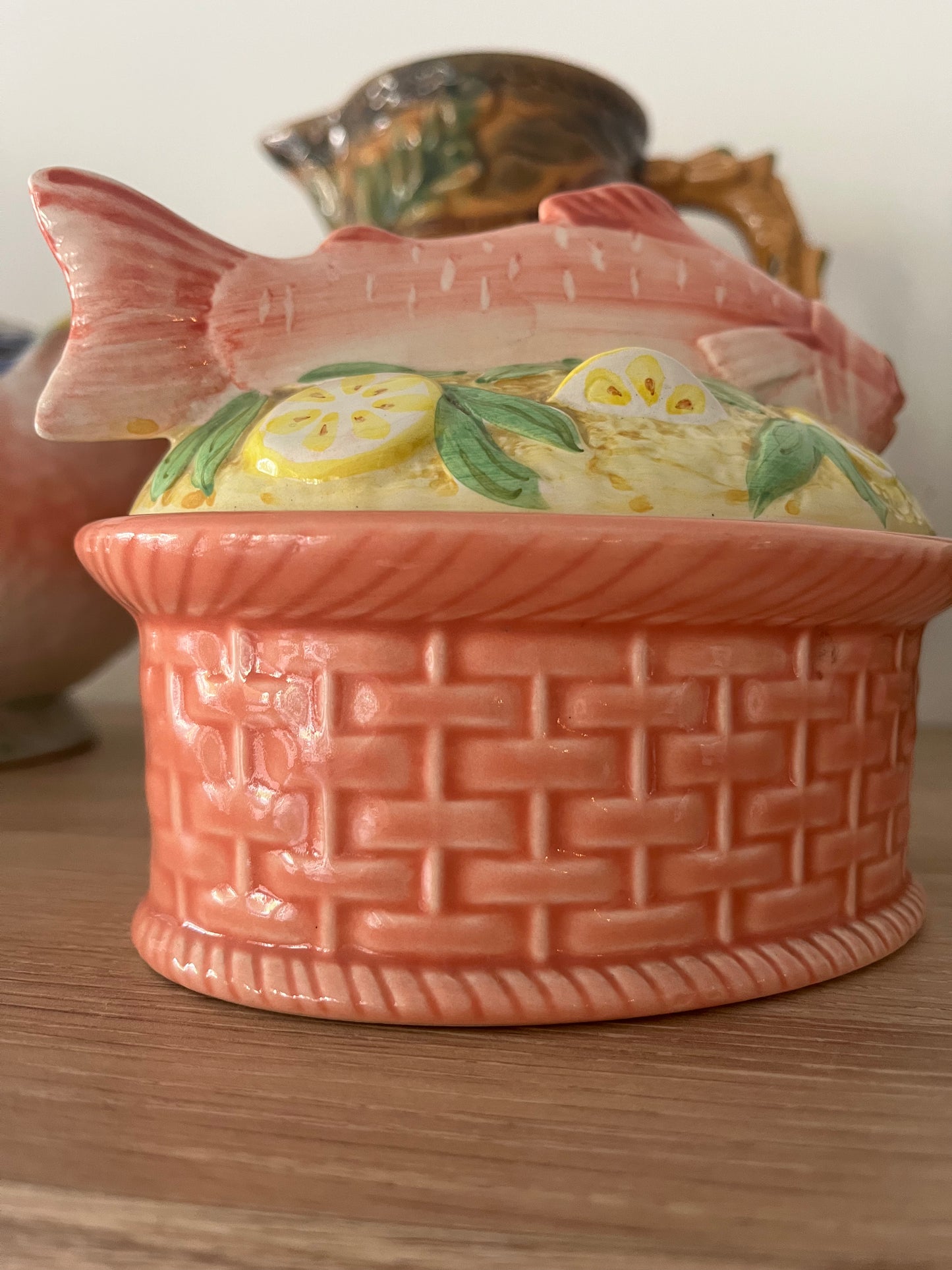 GEO midcentury salmon and citrus tureen
