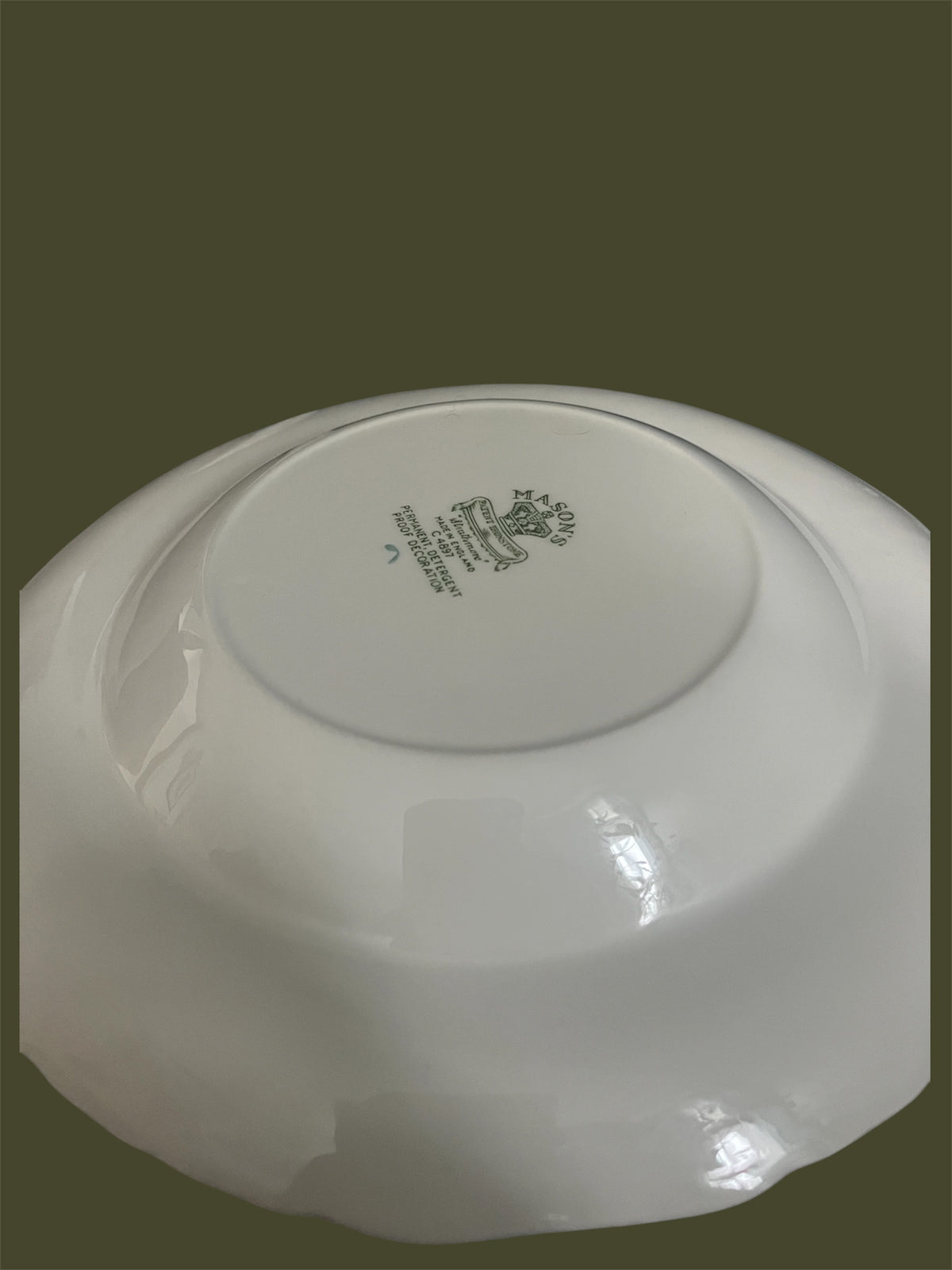 Soup plate Mason’s ironstone England fruitbasket green