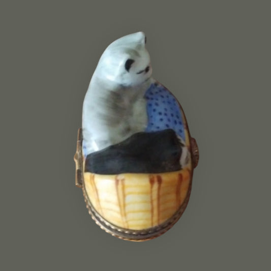 Limoges France Trincketbox cats