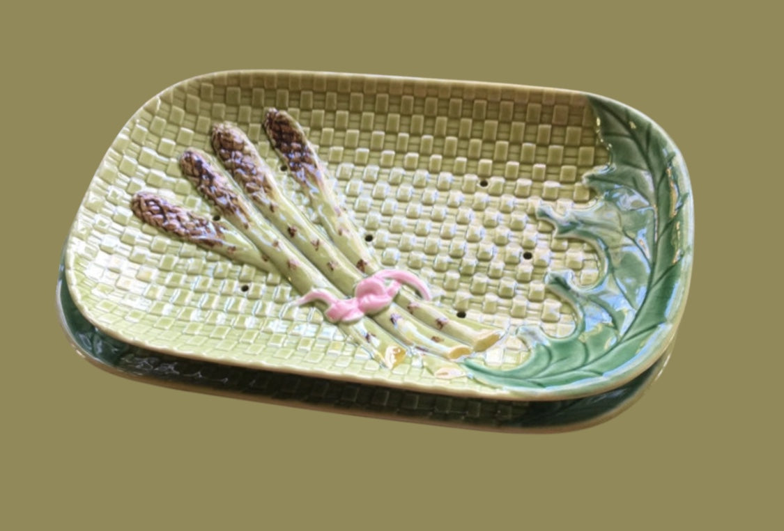 Bordalo Pinheiro vintage asparagus serving set