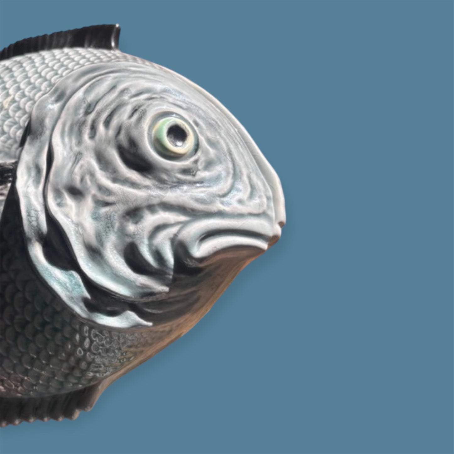 Antique majolica fish tureen Bordalo Pinheiro Portugal faience