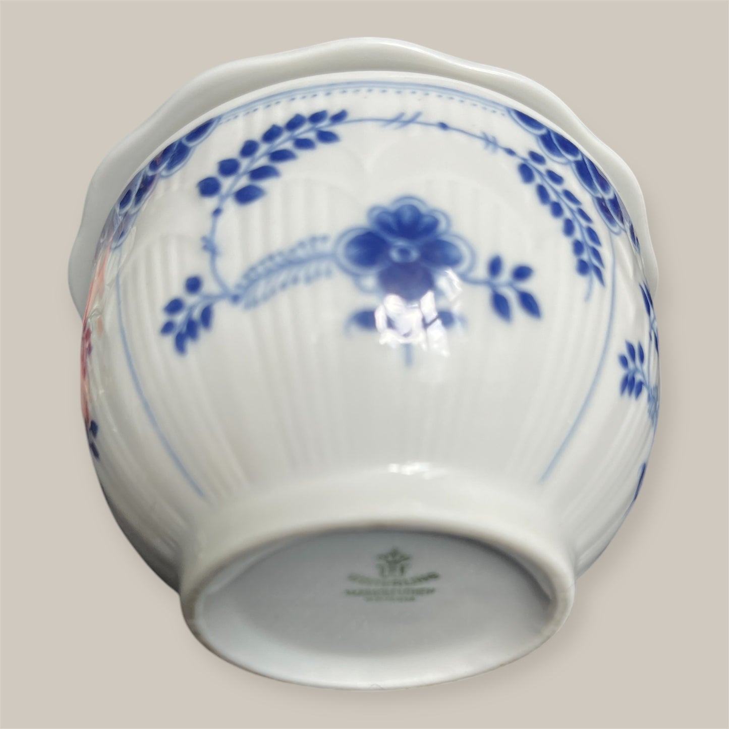 Lidded sugar bowl Winterling Bavaria marktleuth vintage porcelain