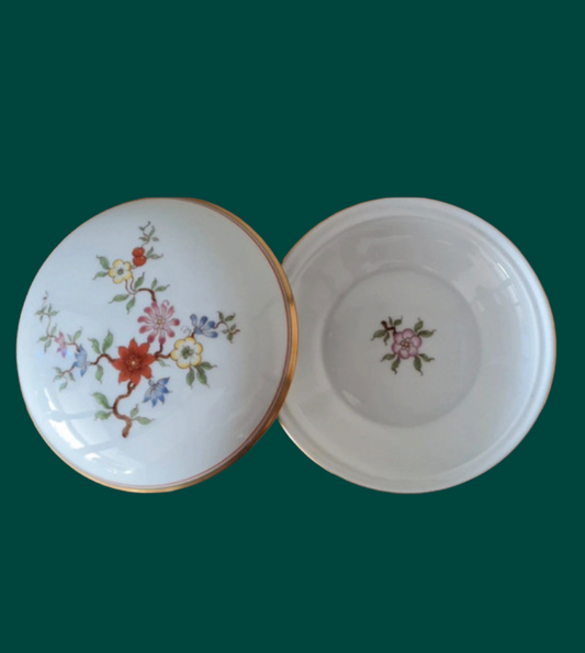 Augarten vintage porcelain trincketbox floral decor