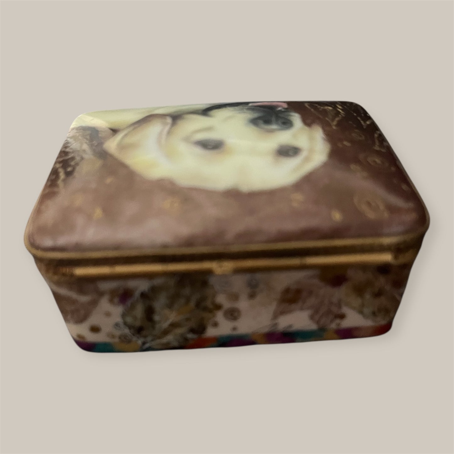 Limoges France trincketbox Labrador