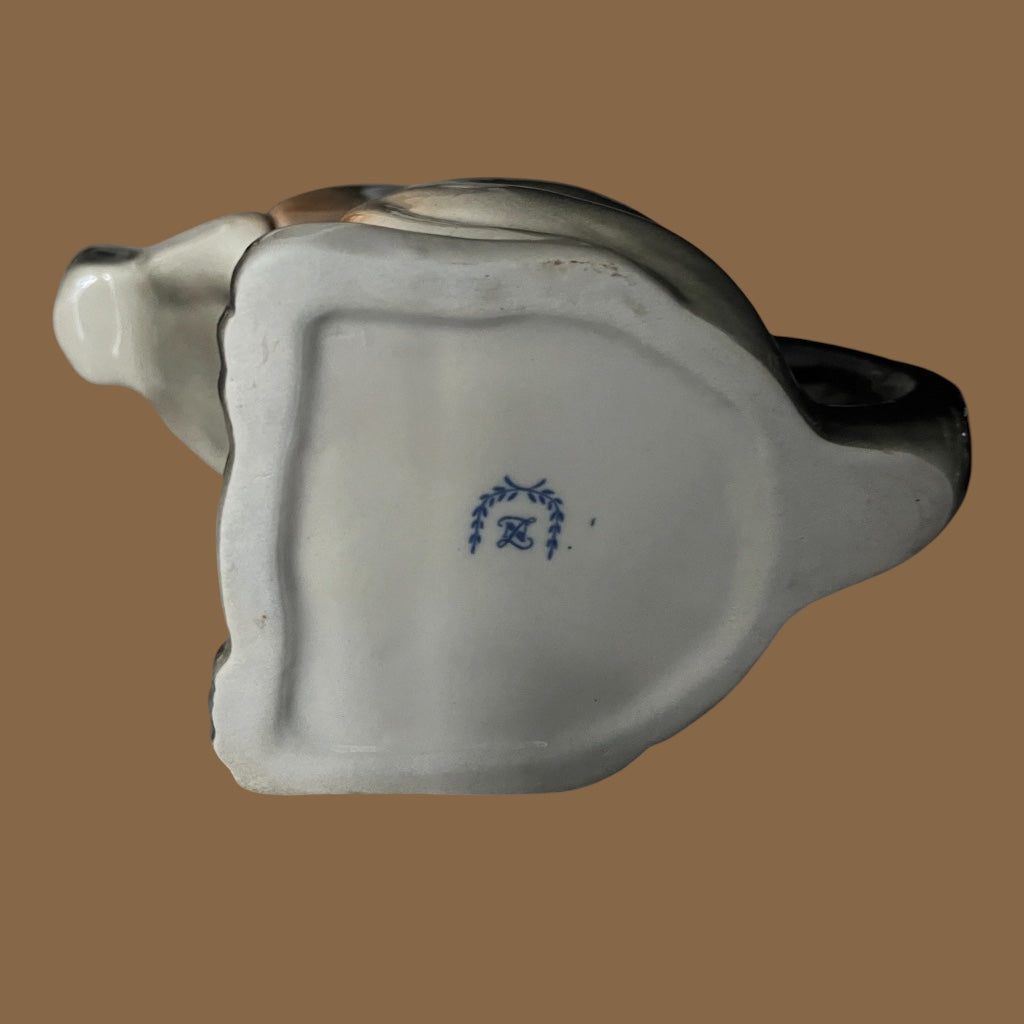 Cortendorf midcentury dashund teapot