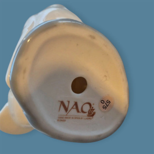 575-0 vintage Spanish porcelain duck 15 cm.