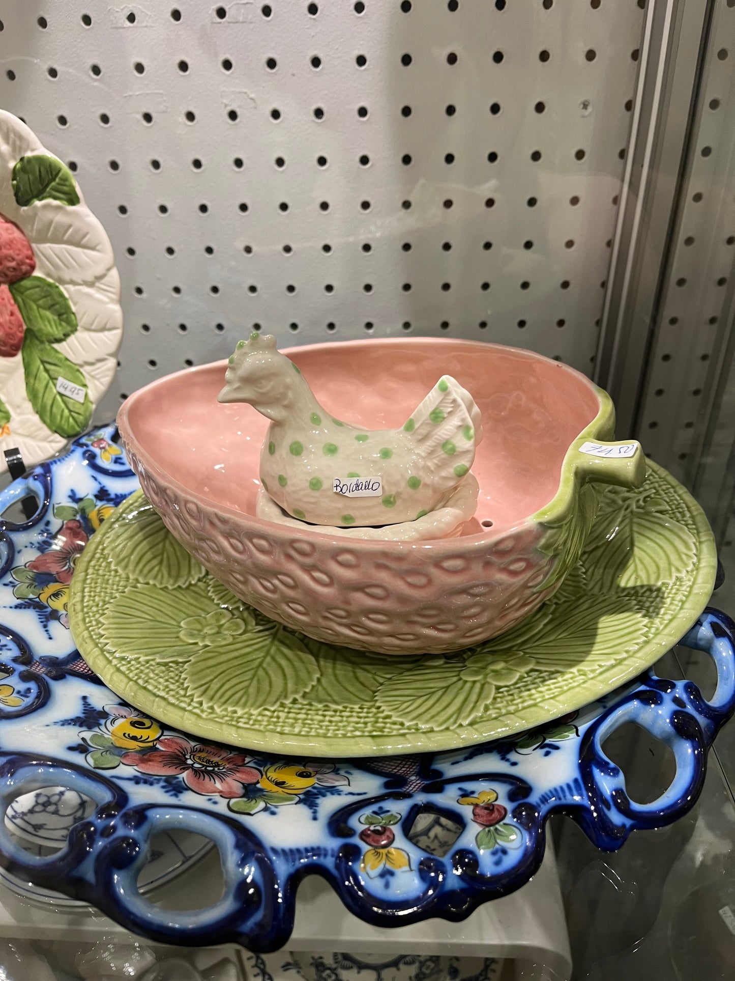 Bordallo Pinheiro pink strawberry serving bowl with green plate - pick up only