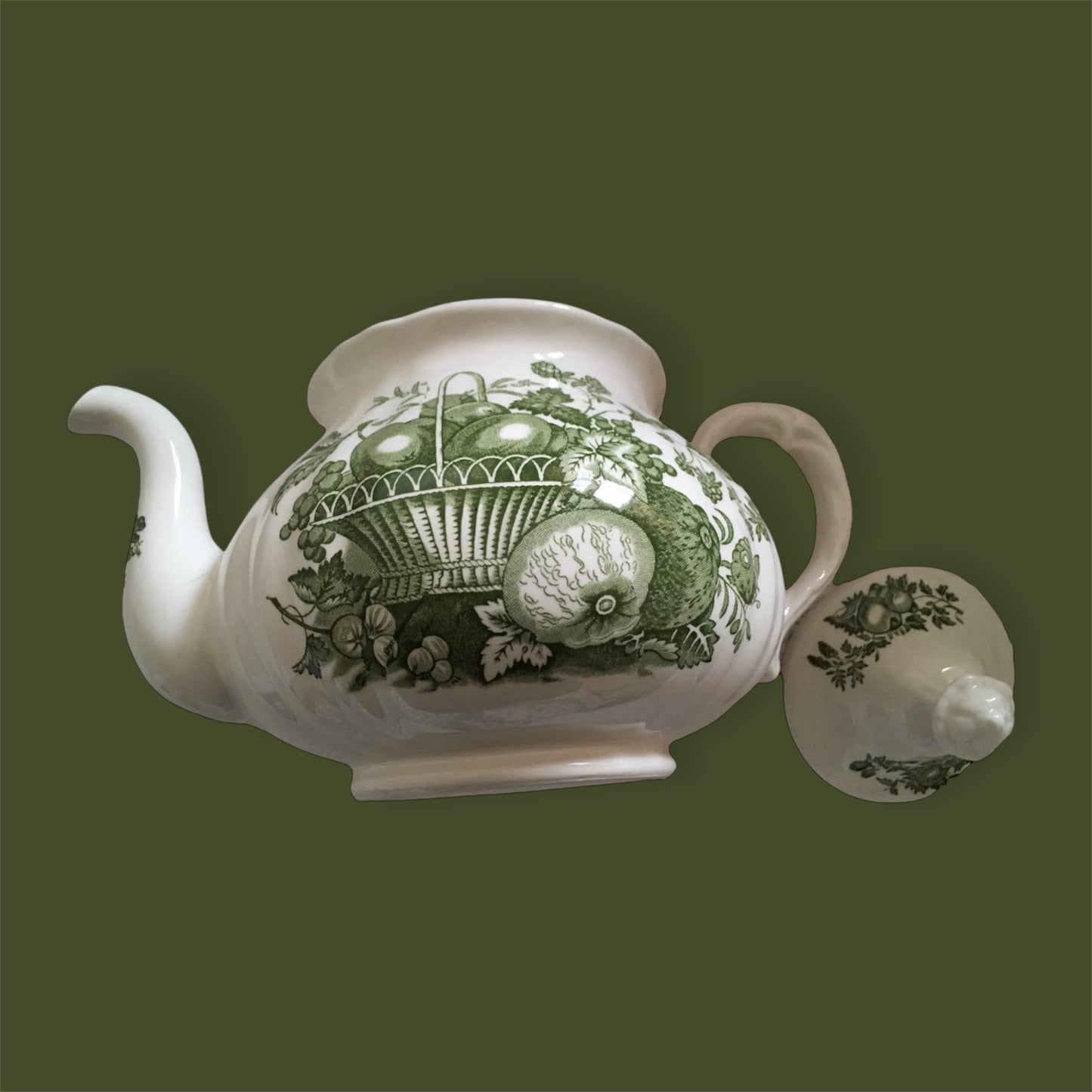 Mason’s ironstone England Fruitbasket teapot