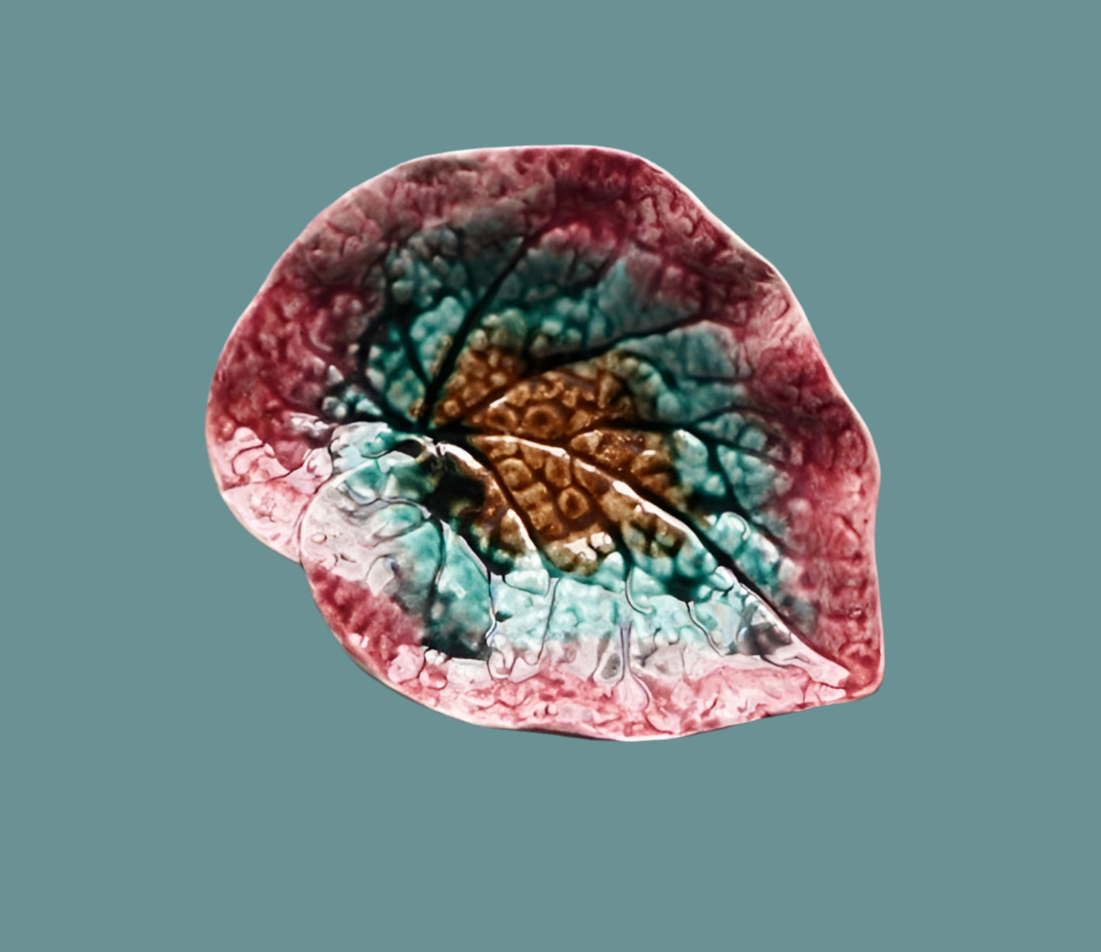 Victorian Majolica Begonia Leaf Platter c1880