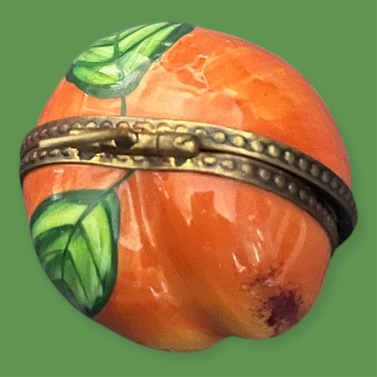 Lovely Limoges antique french porcelain trinketbox abricot fruit