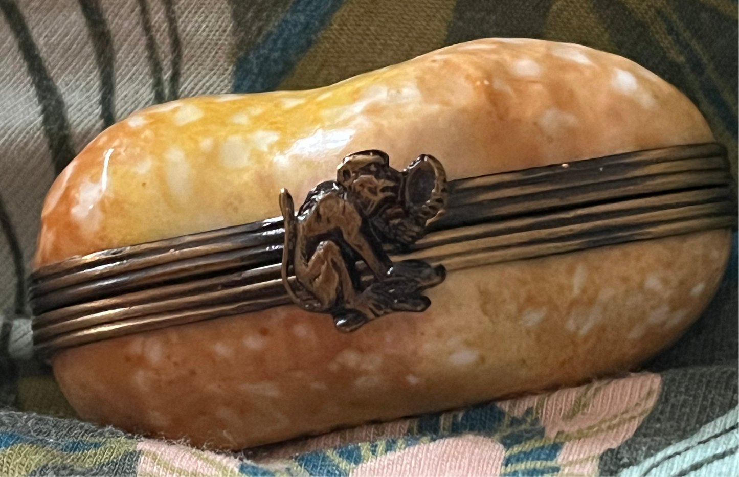 Lovely Limoges Trincketbox peanut