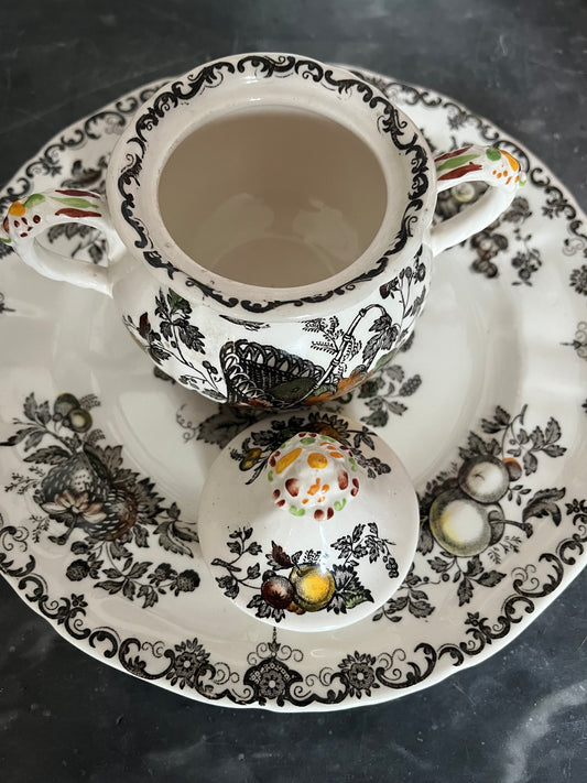 Mason’s ironstone vintage lidded sugar bowl