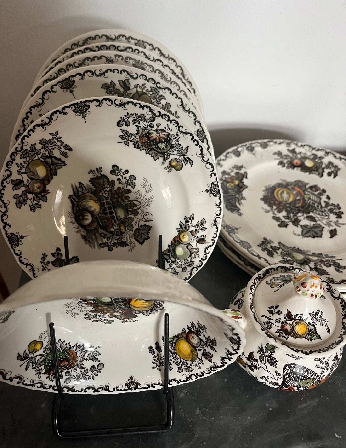 Mason’s ironstone vintage lidded sugar bowl