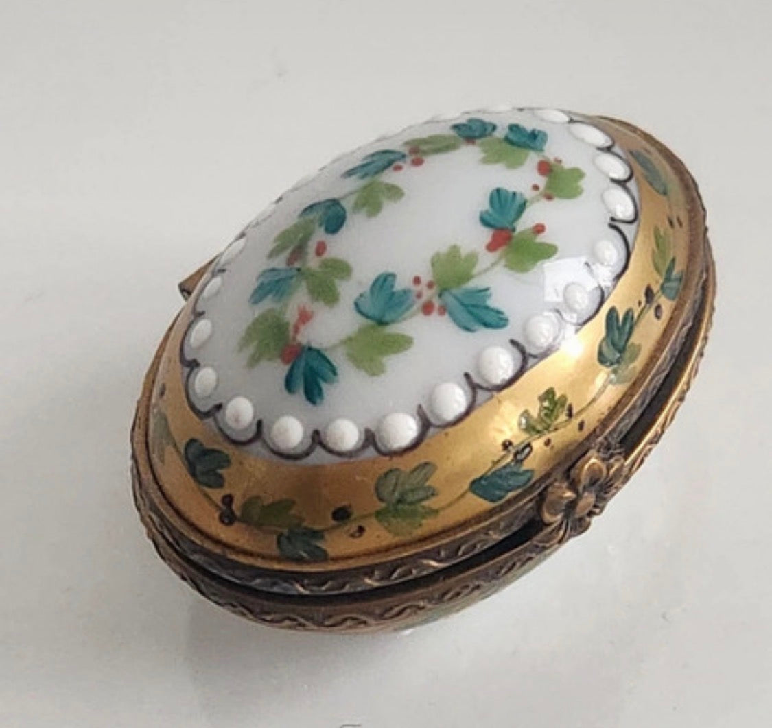 Antique Limoges trincketbox  (ca. 1890–1915) Belle Époque