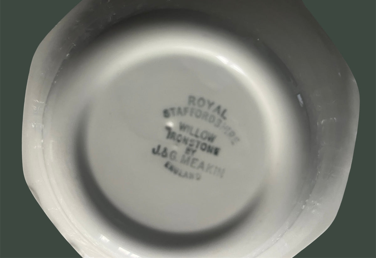 Royal Staffordshire Meakin ironstone Willow small bowl