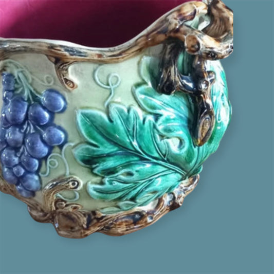 Frie Onnaing french majolica cachepot