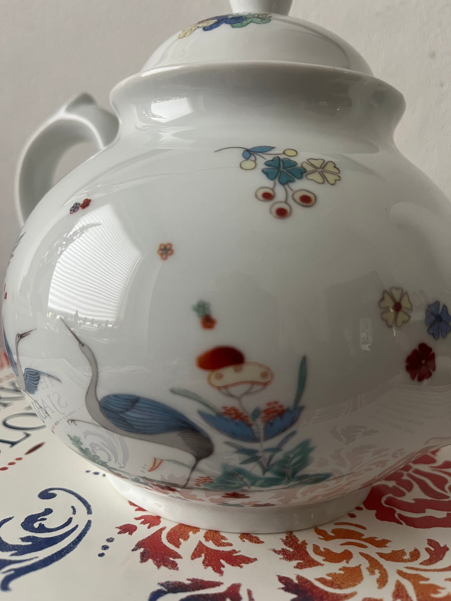Limoges French porcelain Kakiemon teapot