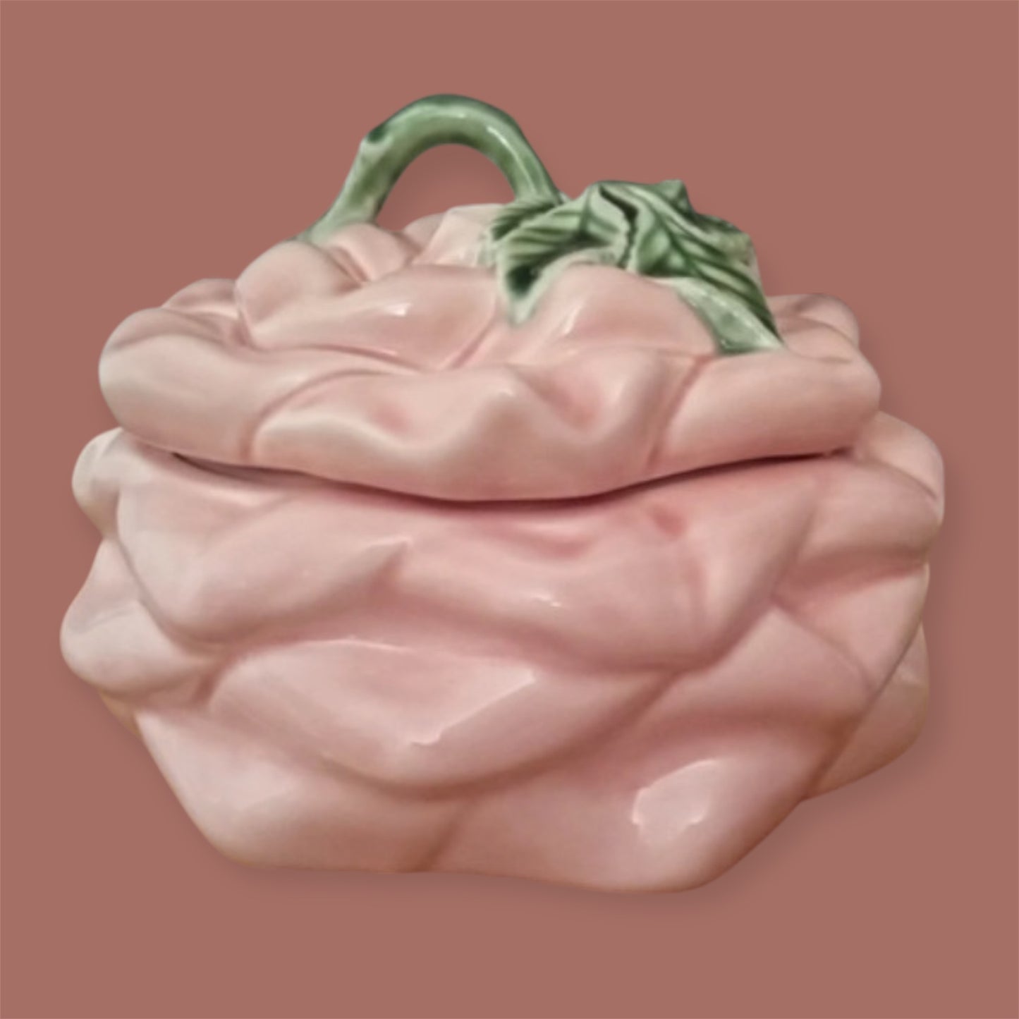 Bordallo Pinheiro vintage pink lidded majolica box