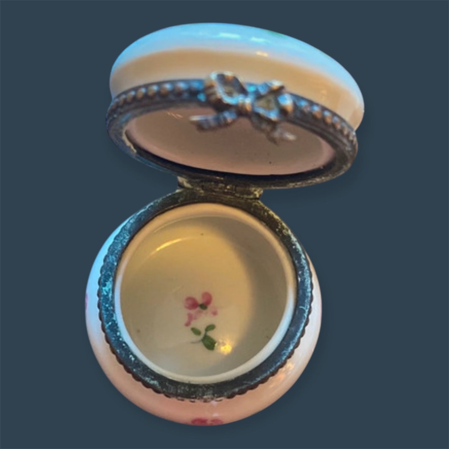 Lovely Limoges france trincket floral decor peint main Griselles Art