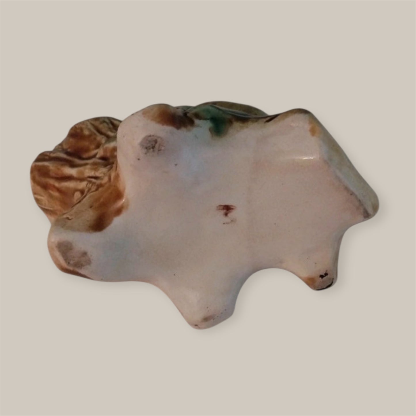 Onnaing moneybank C1900 majolica