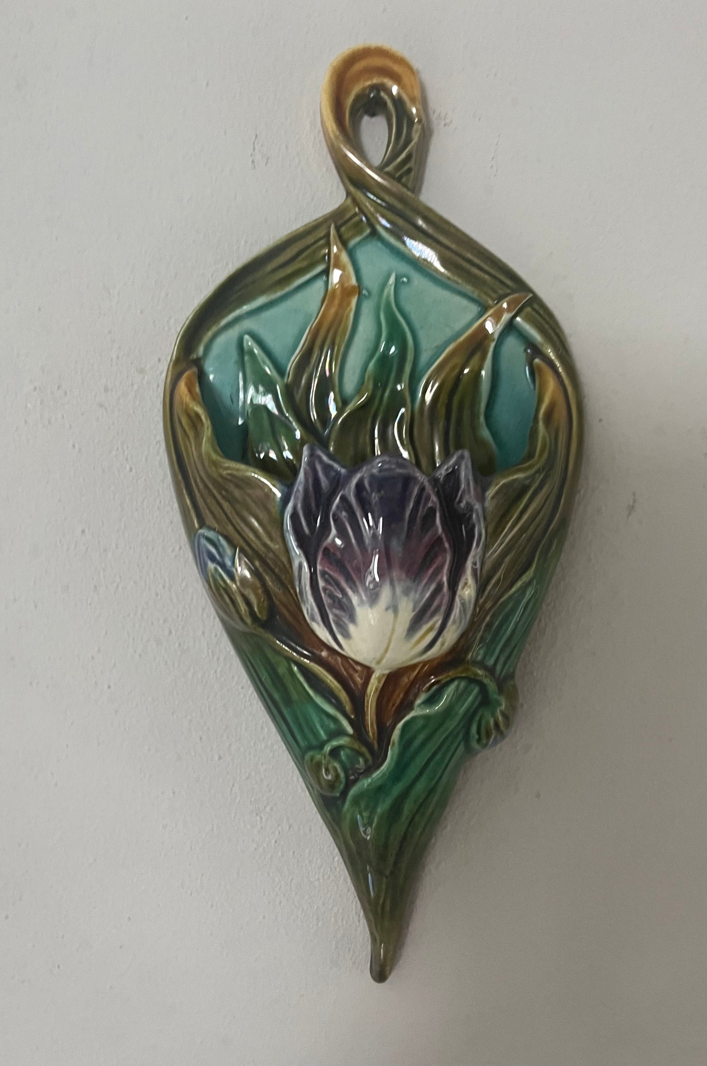 Majolica french Art Nouveau wall vase