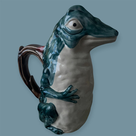 Very rare antique frog pitcher