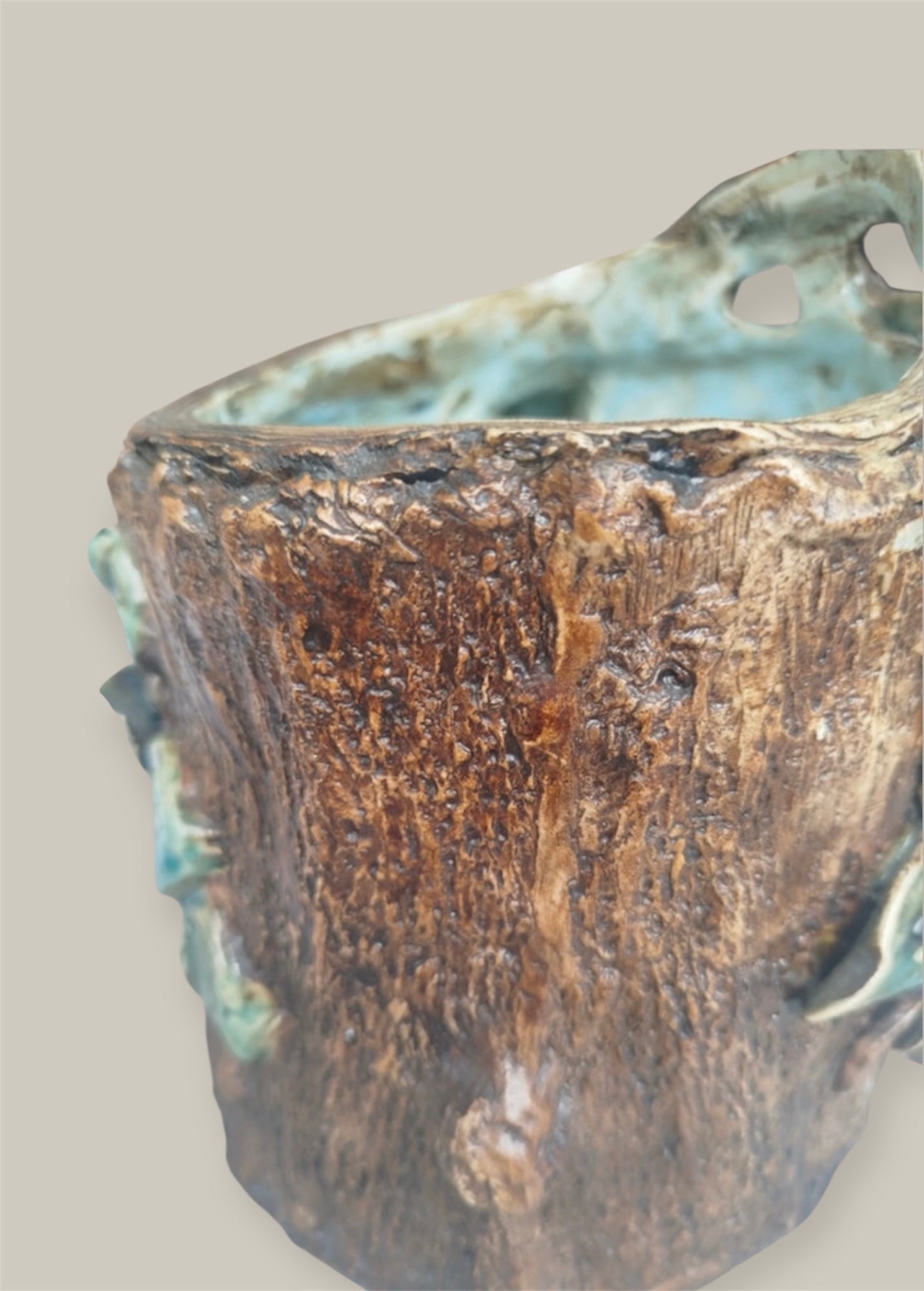 Antique French Majolica Parrot planter — Barbotine Tree-Trunk Model (c. 1880–1900)