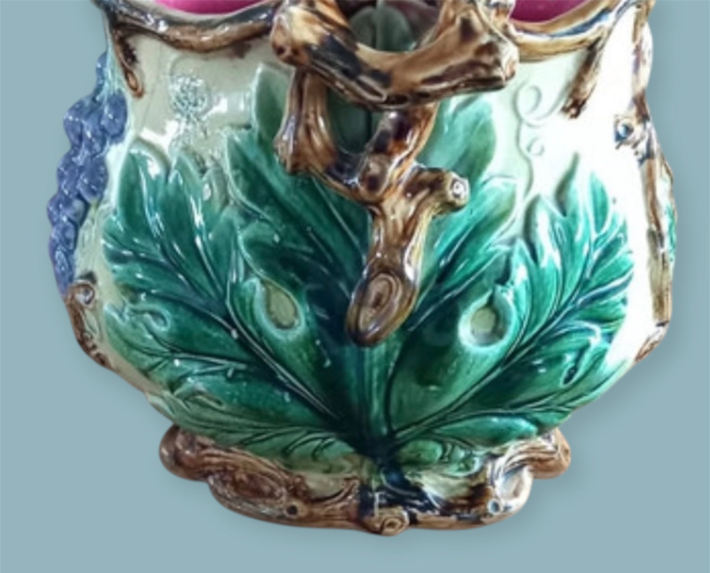 Frie Onnaing french majolica cachepot