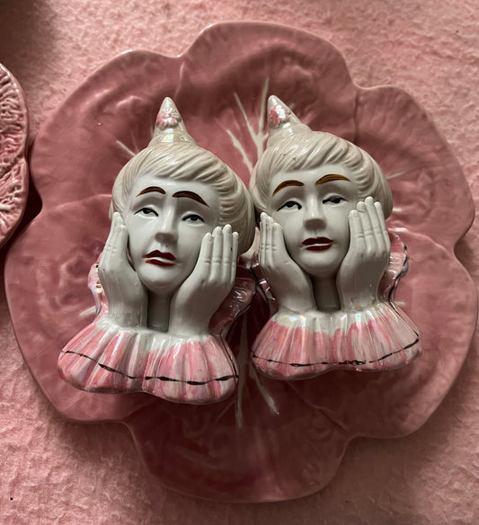 Set 2 vintage figurines pensive clown heads