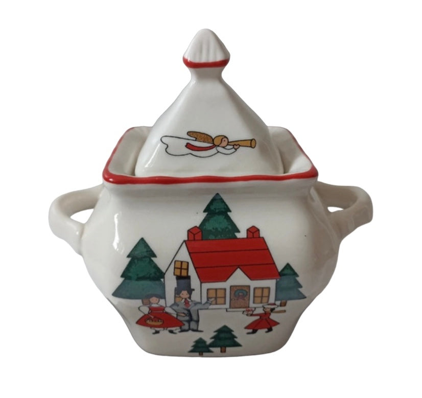 Mason’s Christmas 🎄 Village vintage lidded sugar bowl