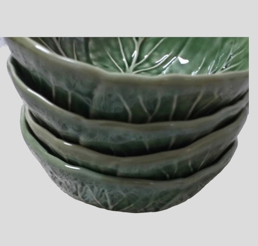 Set 4 majolica cabbage bowls Bordallo Pinheiro