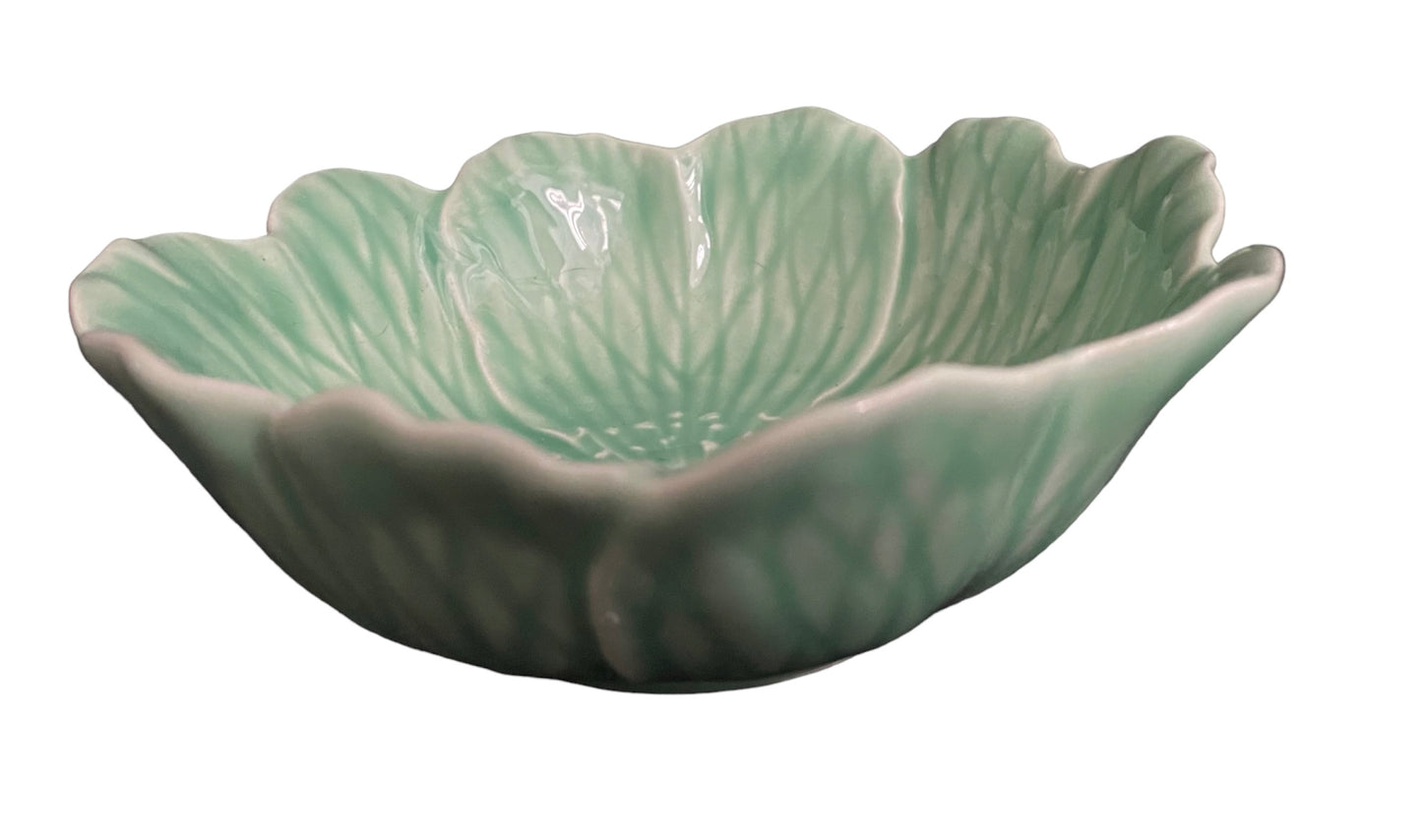 Bordallo Pinheiro green salad bowl