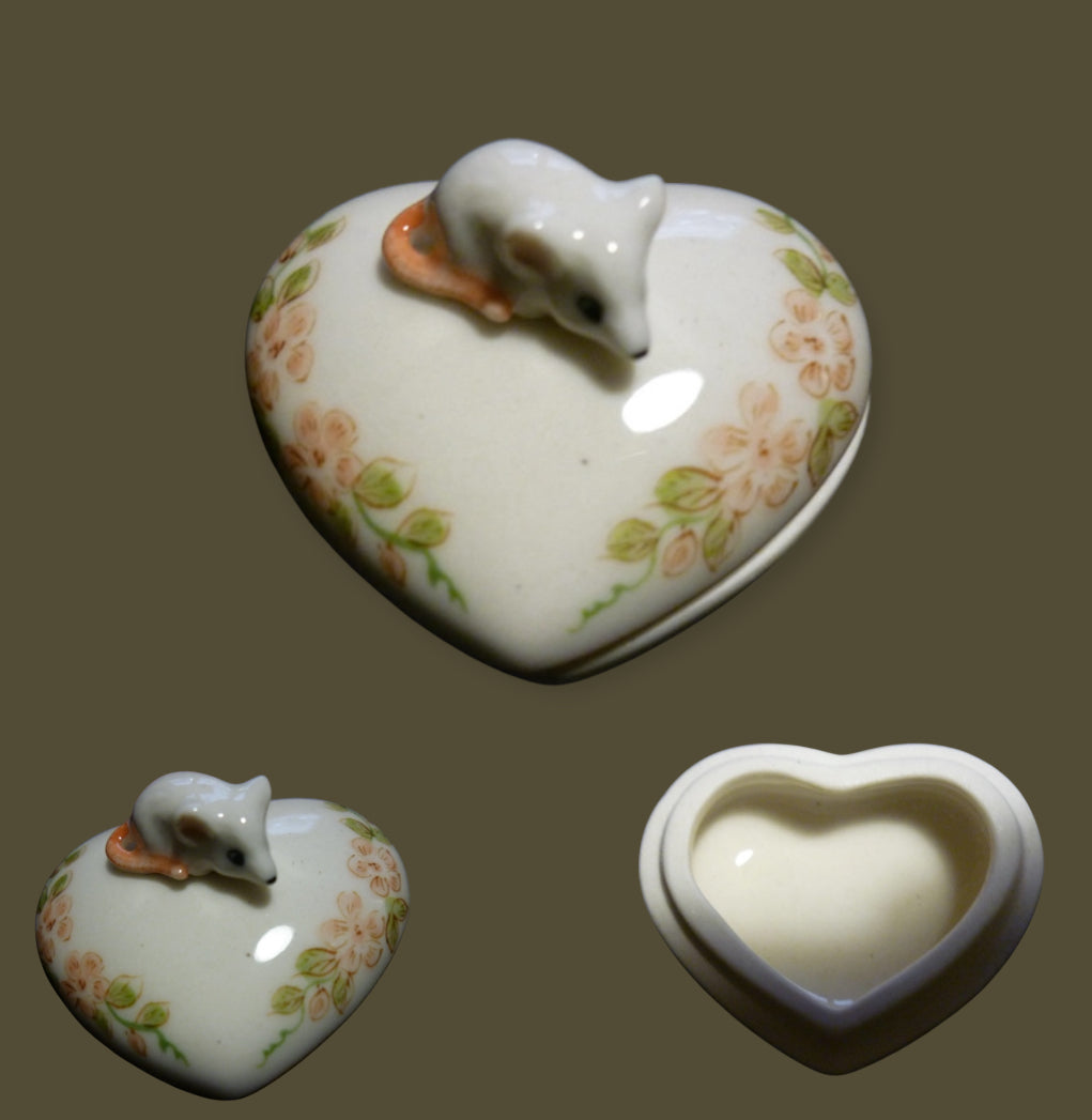 Vintage french trincket majolica mouse