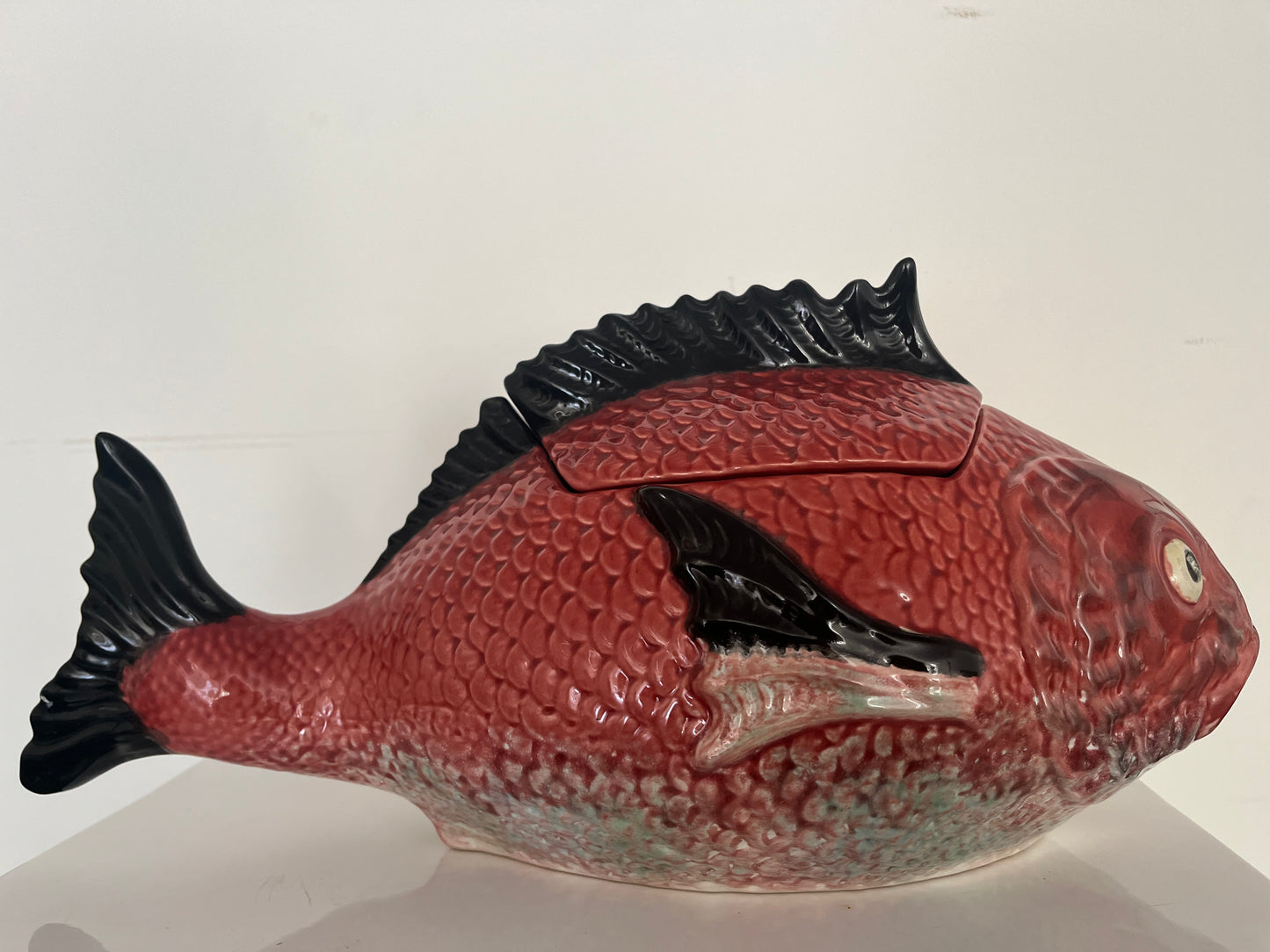 Antique Bordalo Pinheiro large fish tureen