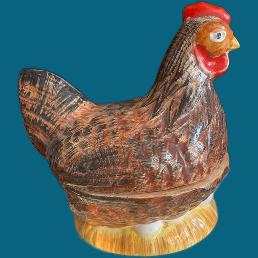 Caugant vintage tureen chicken