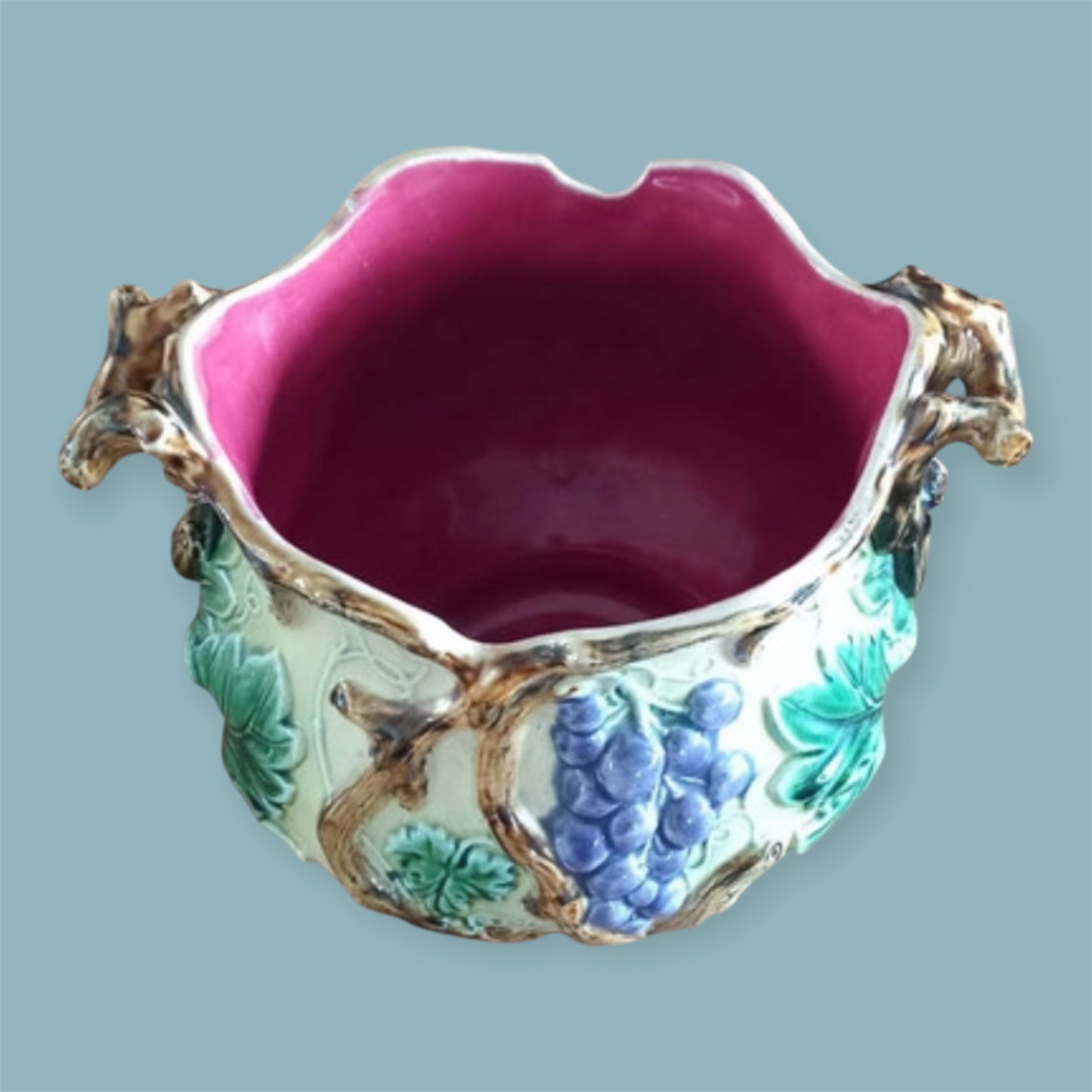Frie Onnaing french majolica cachepot