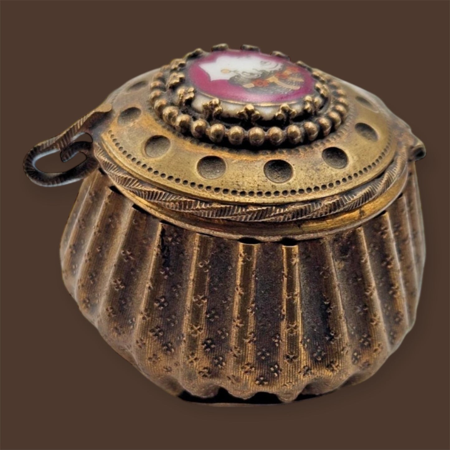 “Antique Woman’s Portrait Snuff Box 19th Century”