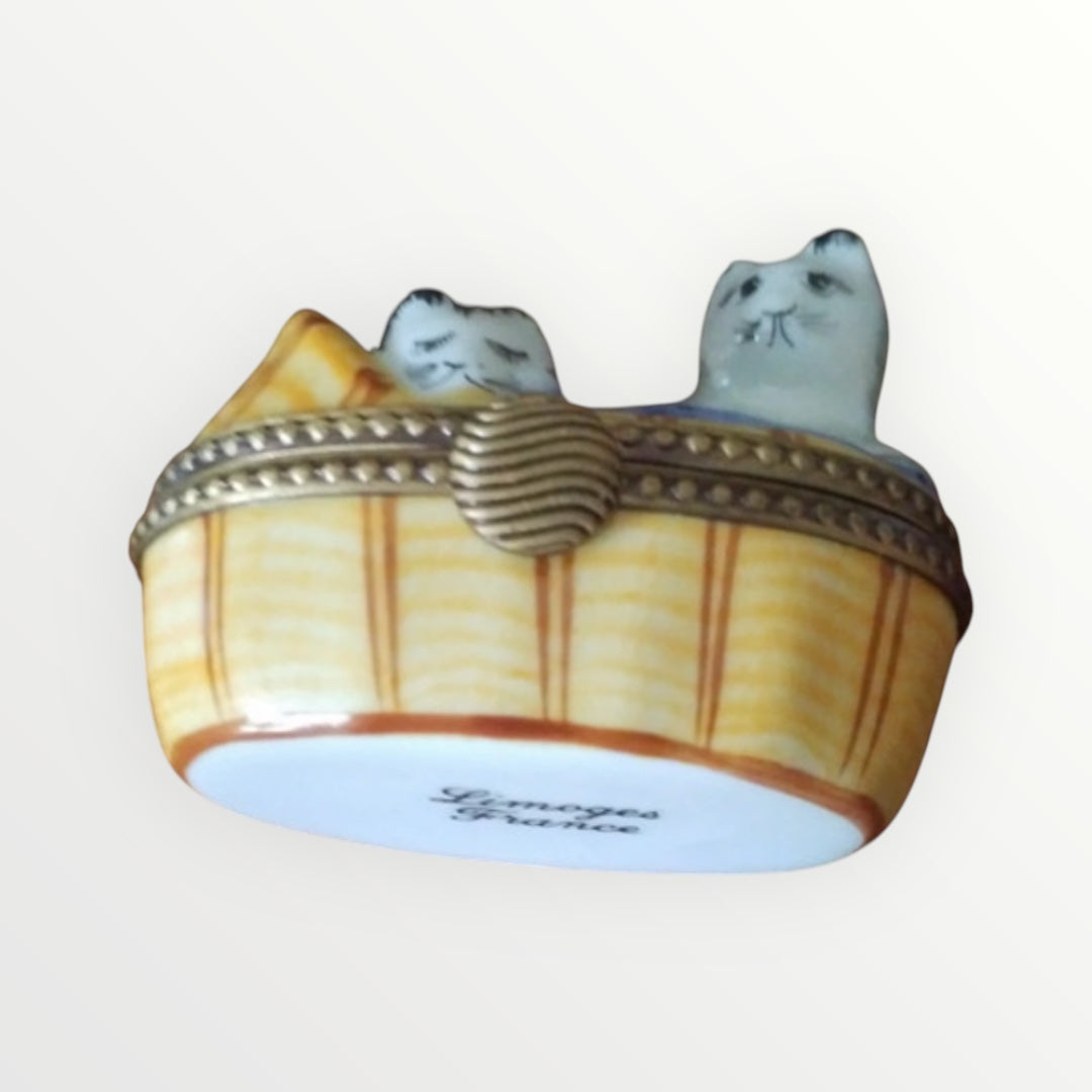 Limoges France Trincketbox cats