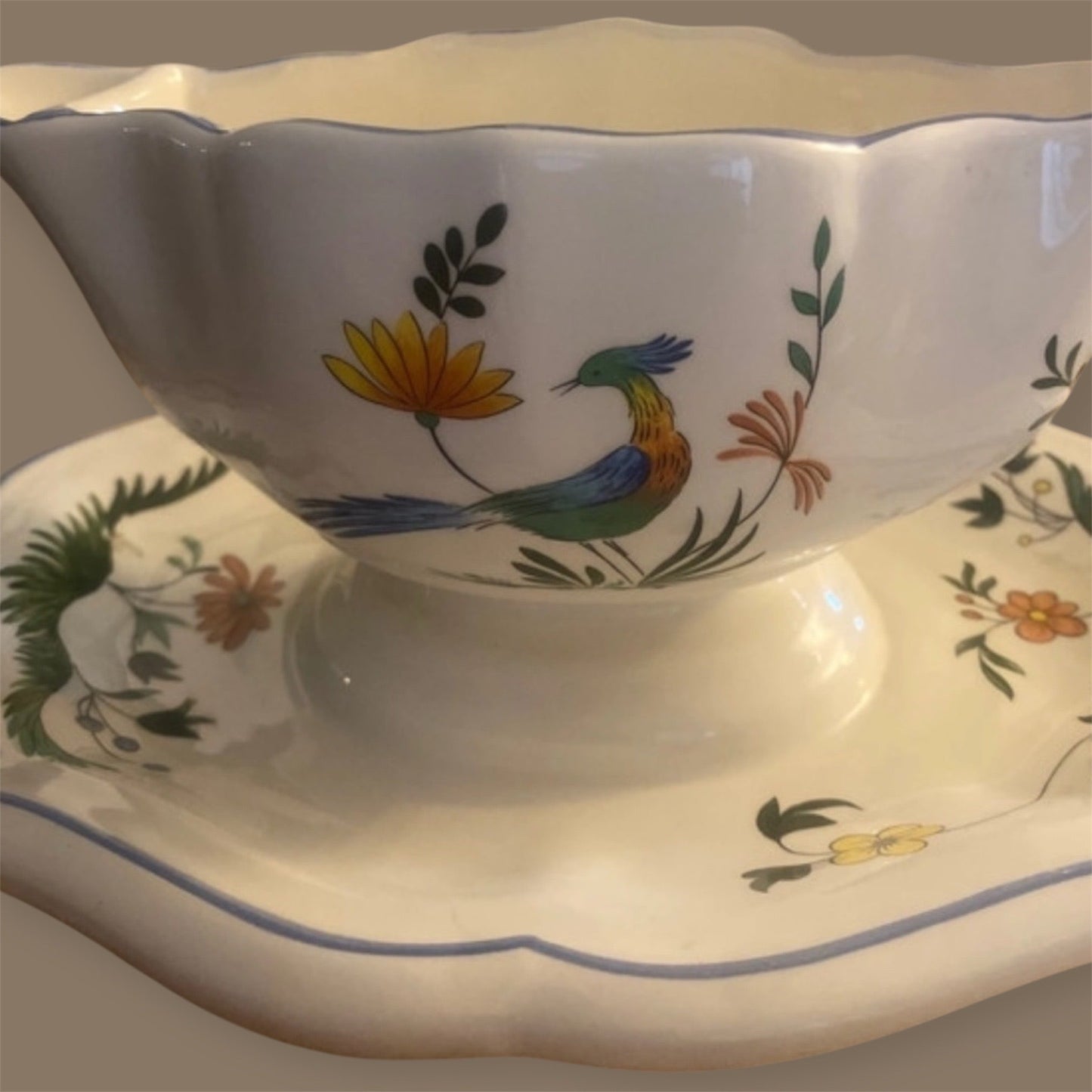 Gien Oiseaux de Paradis gravy boat